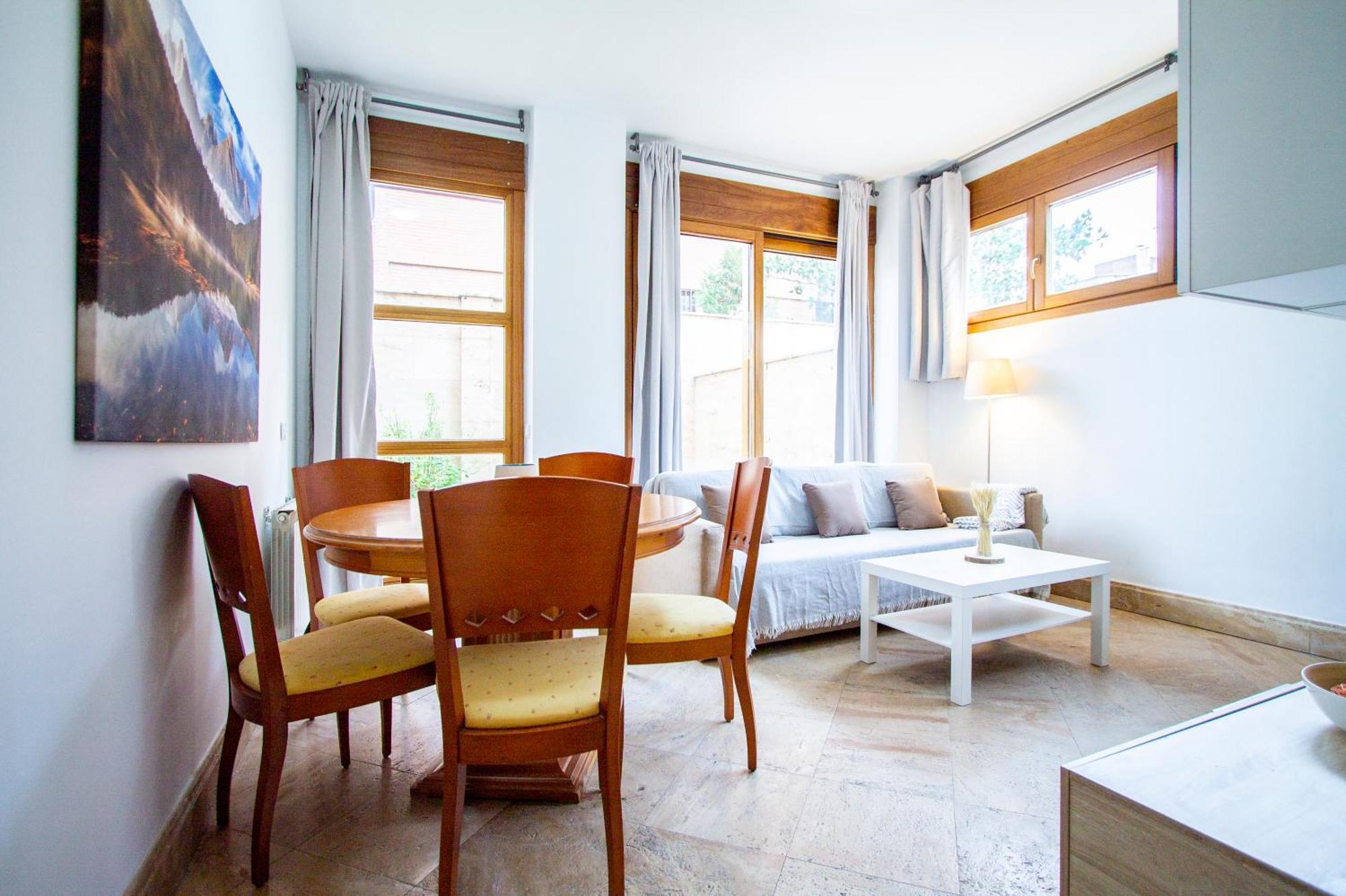 Apartamentos Villablino Arturo Soria Madri Exterior foto